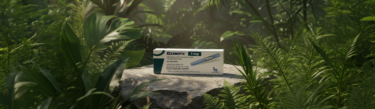 Ozempic 1 mg injekció – szemaglutid alapú fogyasztó kezelés Ozempic 1 mg injekciós toll doboza trópusi növények között, szemaglutid hatóanyagú fogyasztó és vércukorszint-szabályozó készítmény